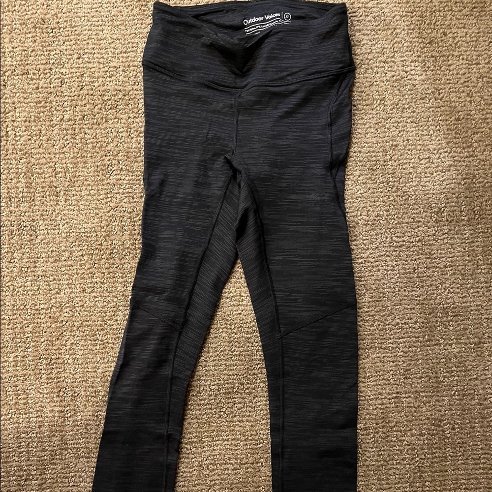 Outdoor voices XS leggings